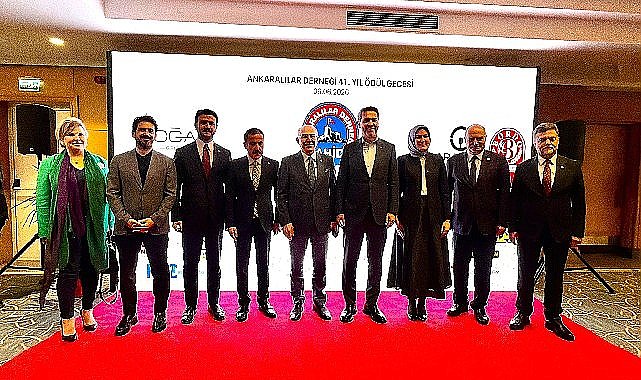 'AHİD 41. Yılında Ödül Töreni Düzenledi'