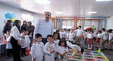  Başkan Altay Bisiklet Bilinci Eğitimi Alan Anaokulu Öğrencileriyle Buluştu