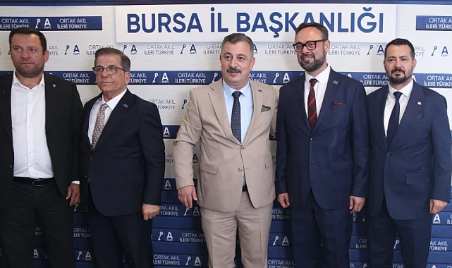 Bursa'da Yeniden Refah'tan Anahtar Parti'ye yeni katılım