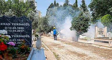  Büyükşehir'den toplu kullanım alanlarına ilaçlama çalışması