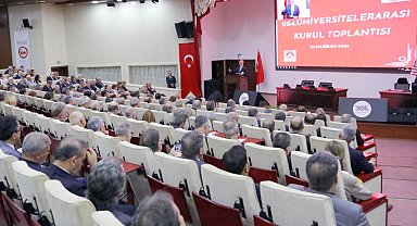 DEÜ Rektörü Yılmaz, Üniversitelerarası Kurul Toplantısına katıldı