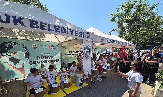 Efes Selçuk'ta Dünya Çevre Günü “Atığını Getir, Hediyeni Götür