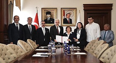 İnegöl'e 7 Birimli Yeni Aile Sağlığı Merkezi İçin Protokol İmzalandı