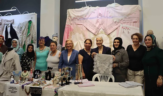 İstanbul Maltepe'de 'Öğrenen ve Üreten Aileler'in emekleri sergilendi