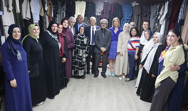 İZMEK yıl sonu sergisi Çubuklubala'da açıldı
