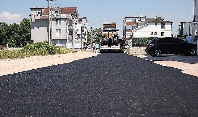 Kartepe'de Asfalt Mesaisi