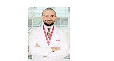 Yaza Sağlıklı ve Işıltılı Bir Ciltle Girmenin 8 Altın Kuralı