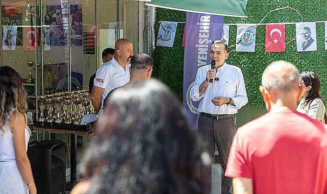 Yenişehir'de tenis şöleni