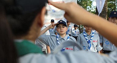 Antalya Büyükşehir'den gençlere izcilik eğitimi