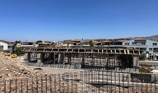 Dikili'de yeni itfaiye hizmet binası yükseliyor