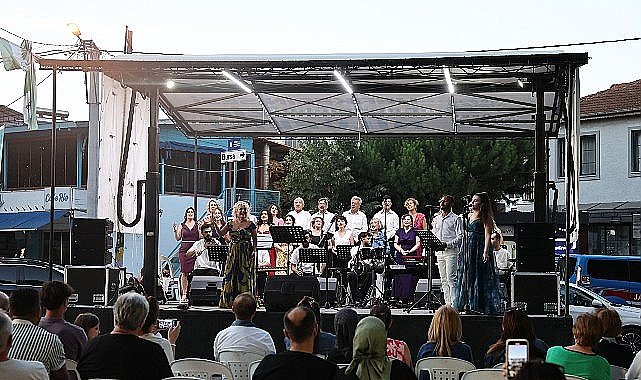 Gölyazı'da Sezen Aksu gecesi