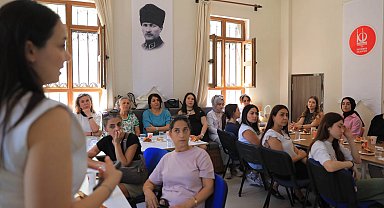 Ankara Keçiören'de ailelere etkili ebeveynlik eğitimi
