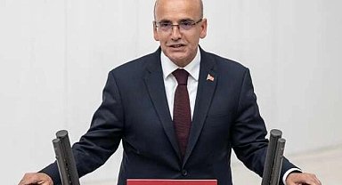 Bakan Şimşek Türkiye'nin borçluluk oranını yorumladı
