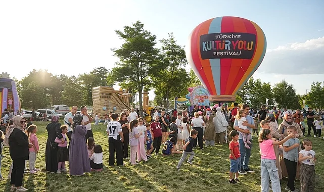 Erzurum Kültür Yolu'nda sanatın incelikleri sergilendi