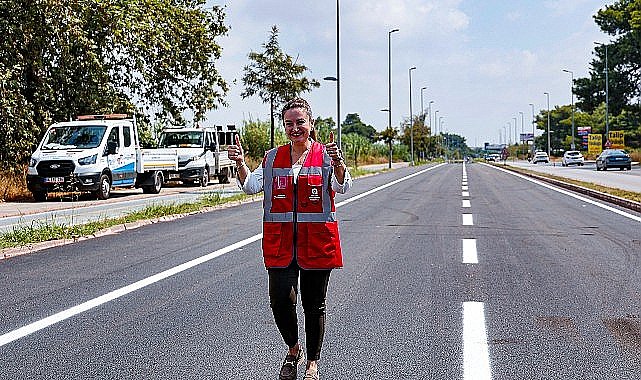 Rauf Denktaş ve Bülent Ecevit Bulvarı yolları asfaltlanıyor