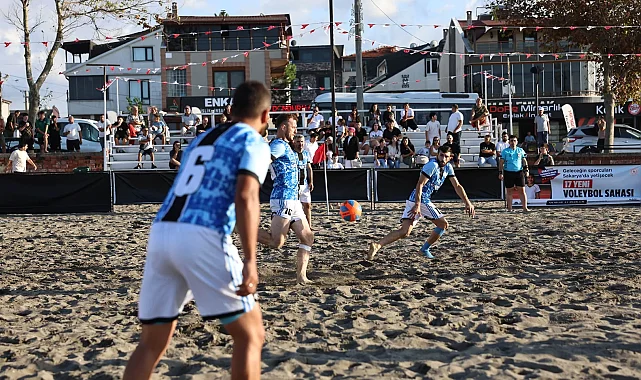 Sakarya Kocaali Sahili'nde futbol kupayla taçlandı