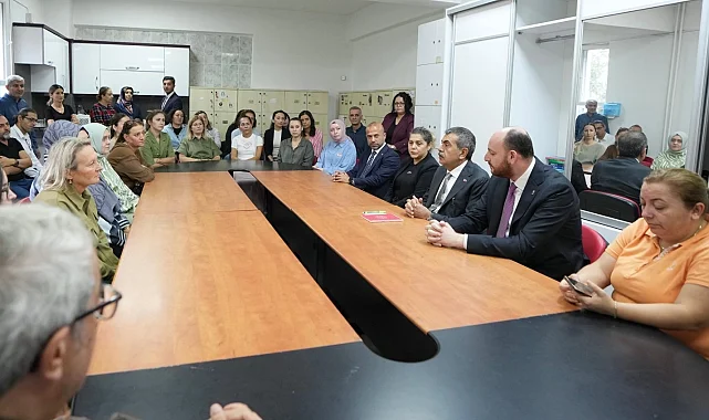 Bakan Tekin'dan Yalova'da okul ziyareti