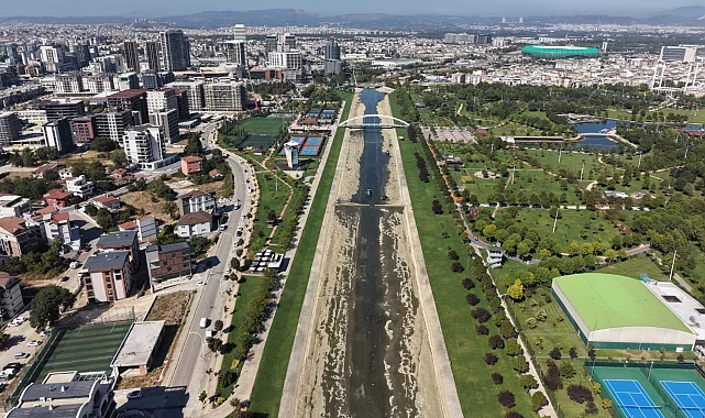 Büyükşehir'den dere temizliği mesaisi