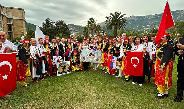 Uluslararası Adriyatik Folklor Festivali'nde AdaDans rüzgârı